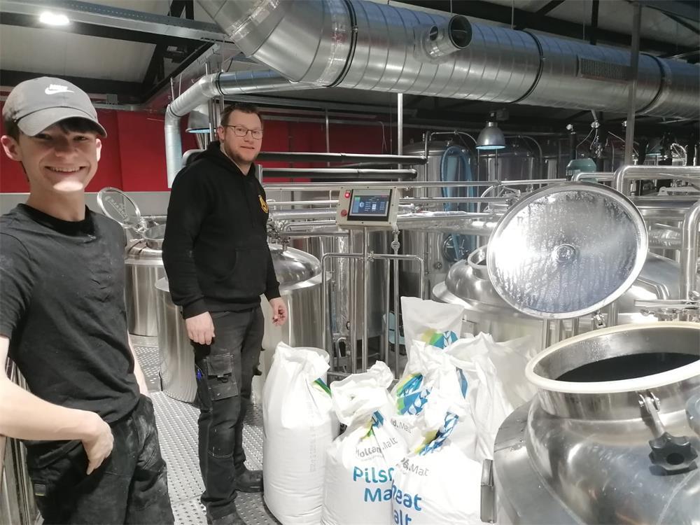 1000L brewery монтаж в Голландии